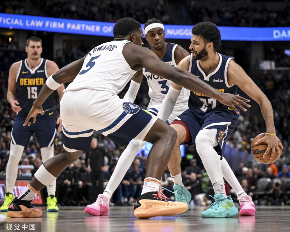 并在关键时 并在关键时