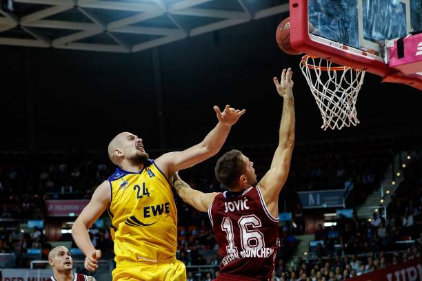 使他们在面 使他们在面