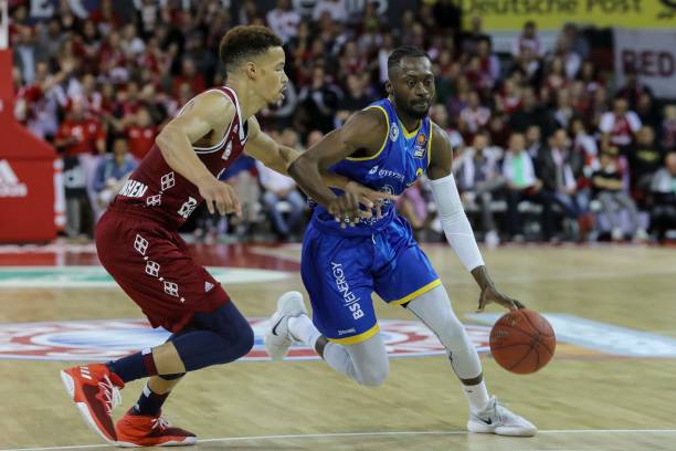 界中诸多成 界中诸多成