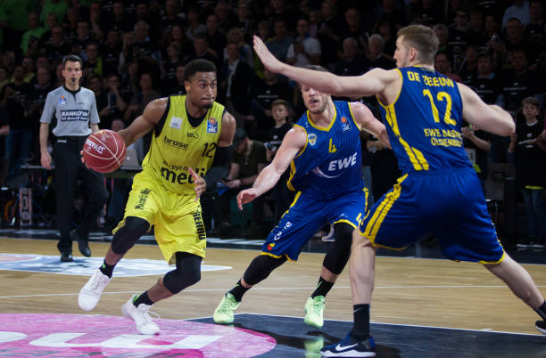 李某的足球 李某的足球