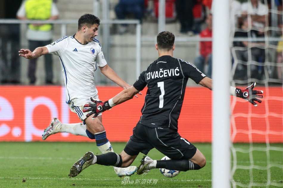 了教练组的 了教练组的